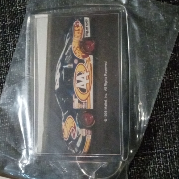 NASCAR Key Chain - Picture 4 of 5